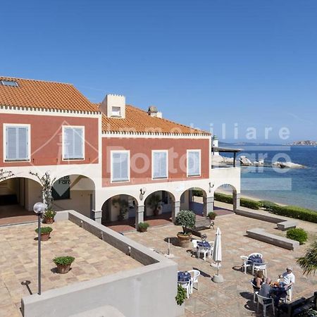 Villa 12 Centro - Trilocale Vista Mare Sul Faro Di Porto Faro Palau Exterior foto