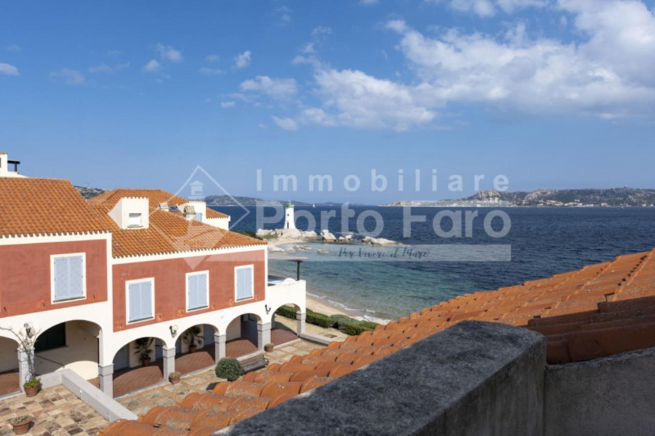 Villa 12 Centro - Trilocale Vista Mare Sul Faro Di Porto Faro Palau Exterior foto